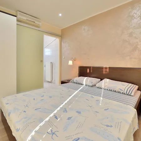 Stunning Apartment In Sukosan * Sukosan