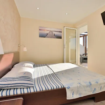 1 Bedroomamazing In Sukošan